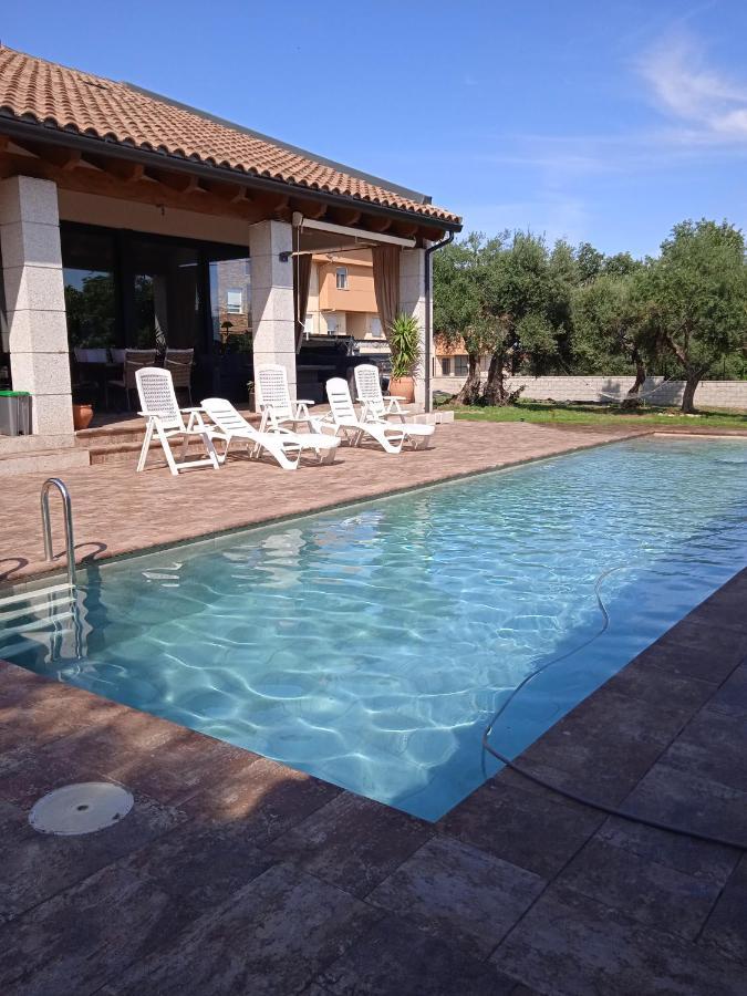 Villa Nadine Candeleda Exterior photo